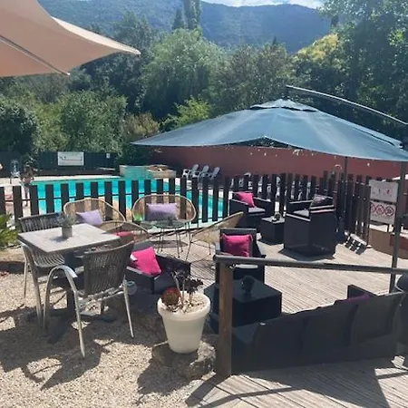 Domaine De La Gautiere Camping La Penne-sur-l'Ouveze